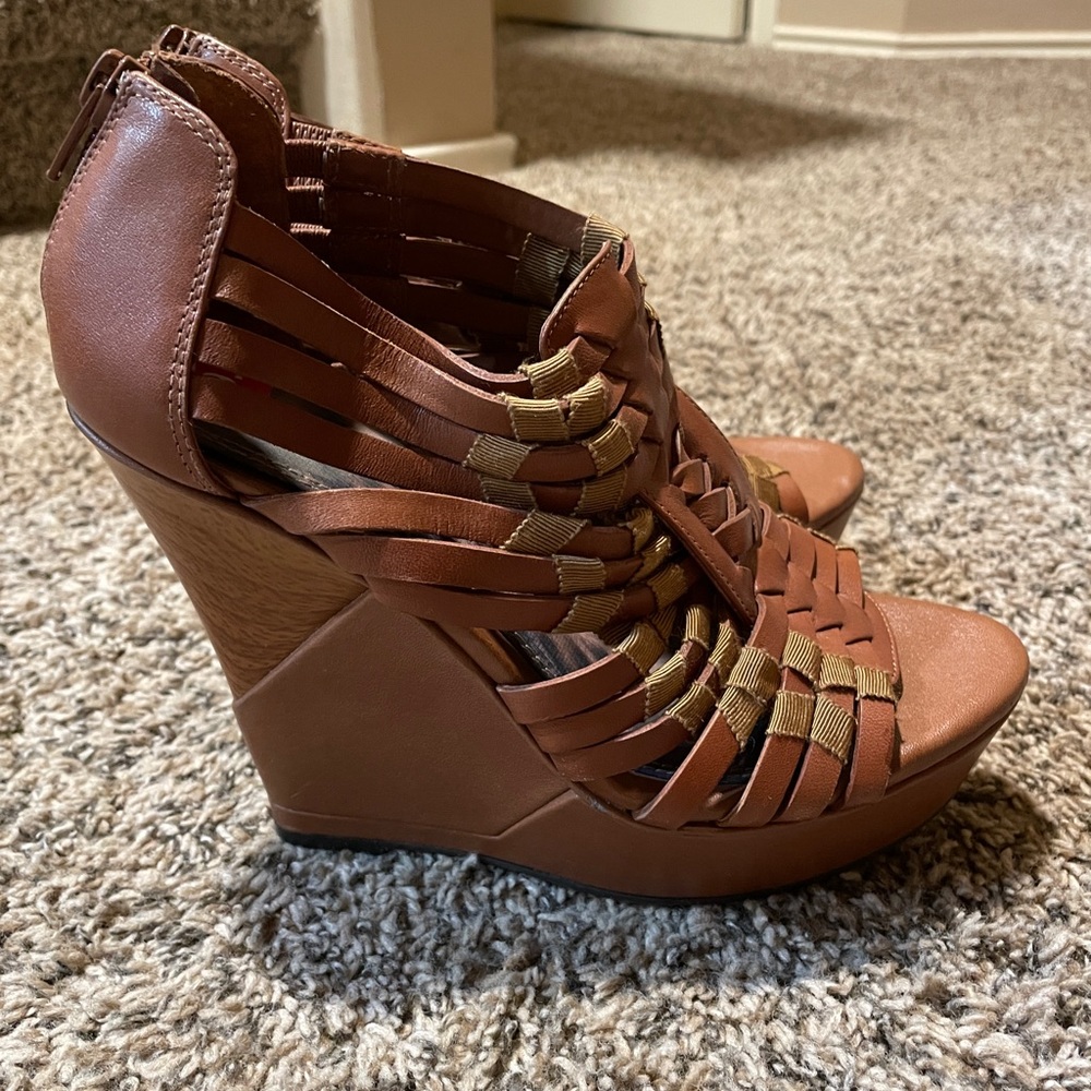 Brown Gianni Bini Wedge